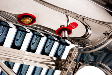 Ηλιακός συλλέκτης χωρίς πίεση THUNDER με δεξαμενή 100 L